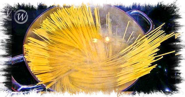  Cook spaghetti for 10 minutes in boiling water or as instructed by manufacturer